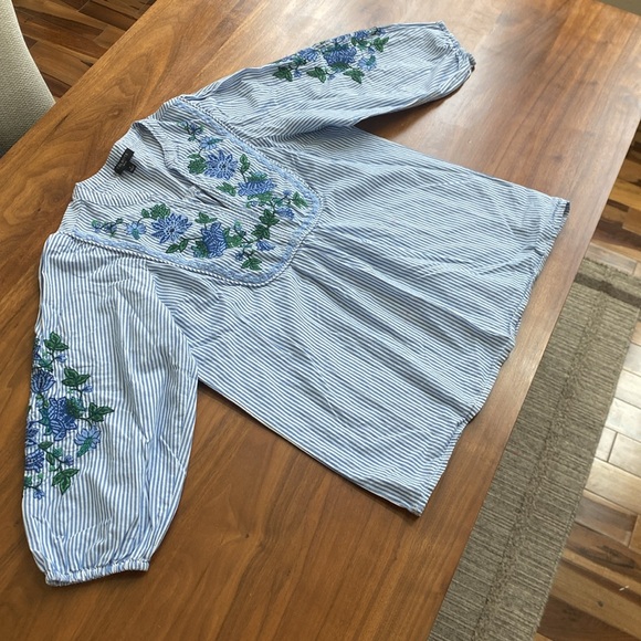 Talbots EMBROIDERED STRIPE POPOVER Top Size Petite Small - Picture 5 of 8